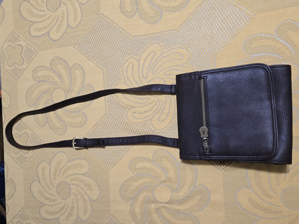 Vintage 2008 Fossil Brown Vinyl Crossbody Purse